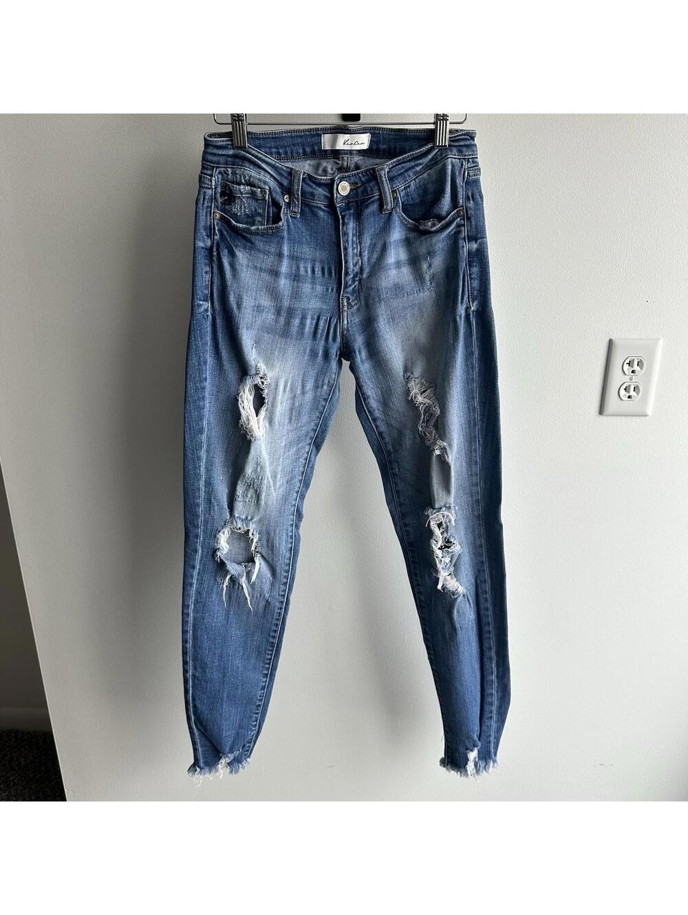 KANCAN Women’s Blue Jeans Skinny With Holes Size 9/28 Pre Owned